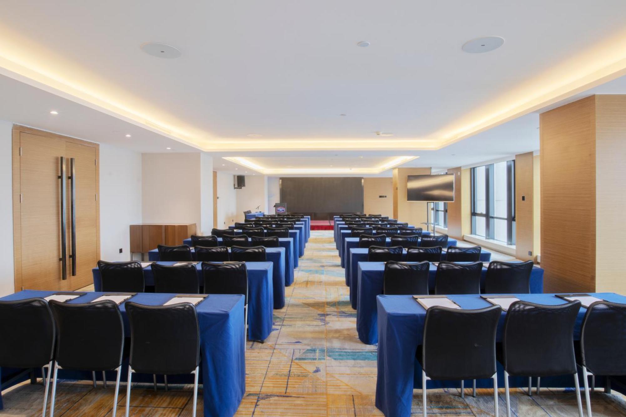 Hotel Hampton By Hilton Zhujiang New Town - Free Shuttle Bus To Fair Guangzhou