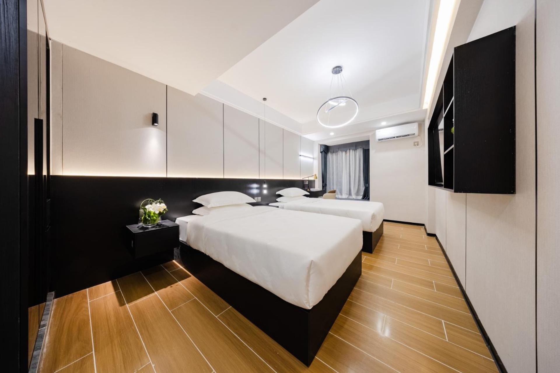 Yoomanjoo - Taikoo Hui Zhengjia Plaza Shipaiqiao Metro Station Branch - Fair Guangzhou