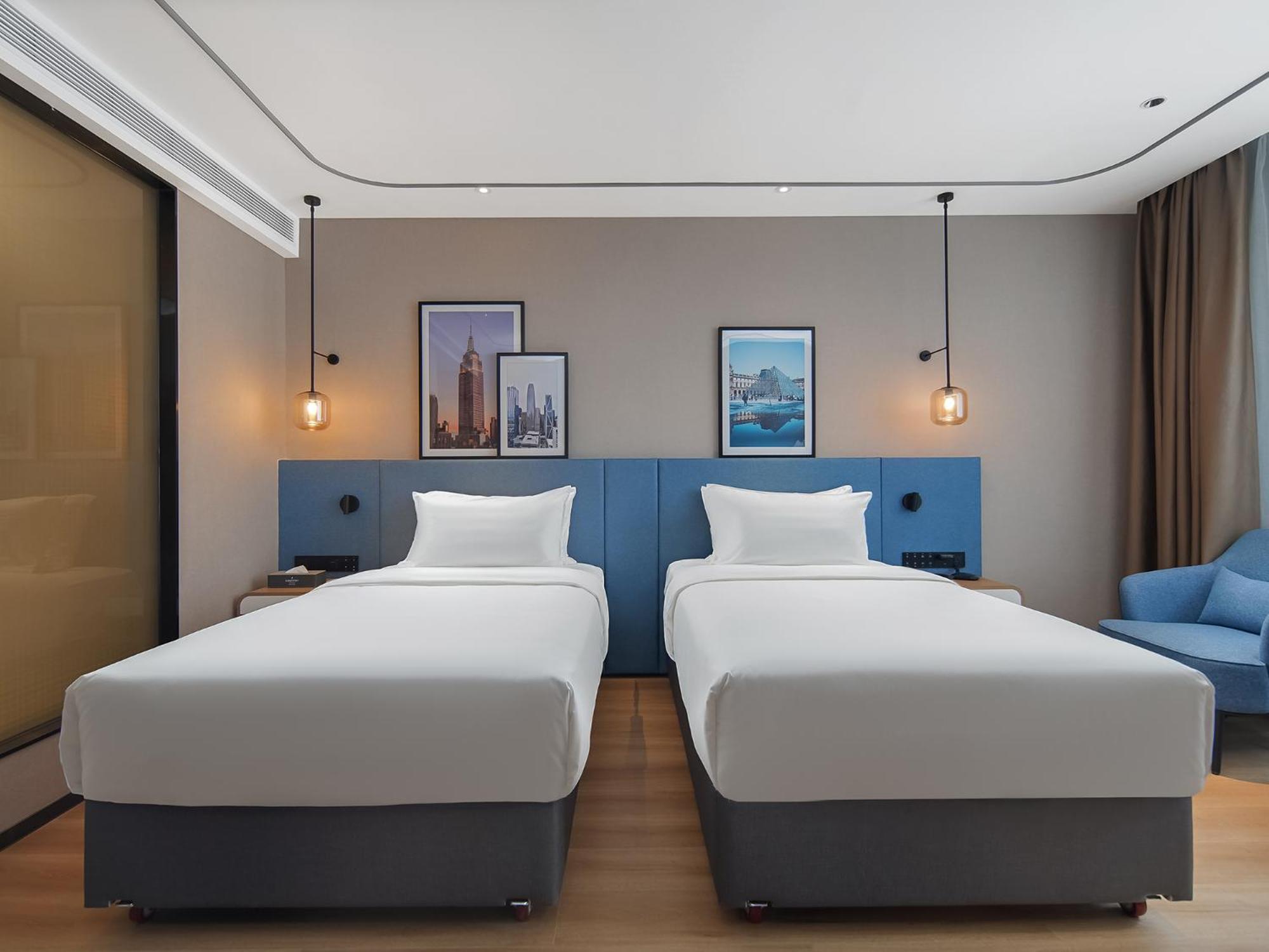 Country & By Radisson, Huadu Shiling 3* Guangzhou