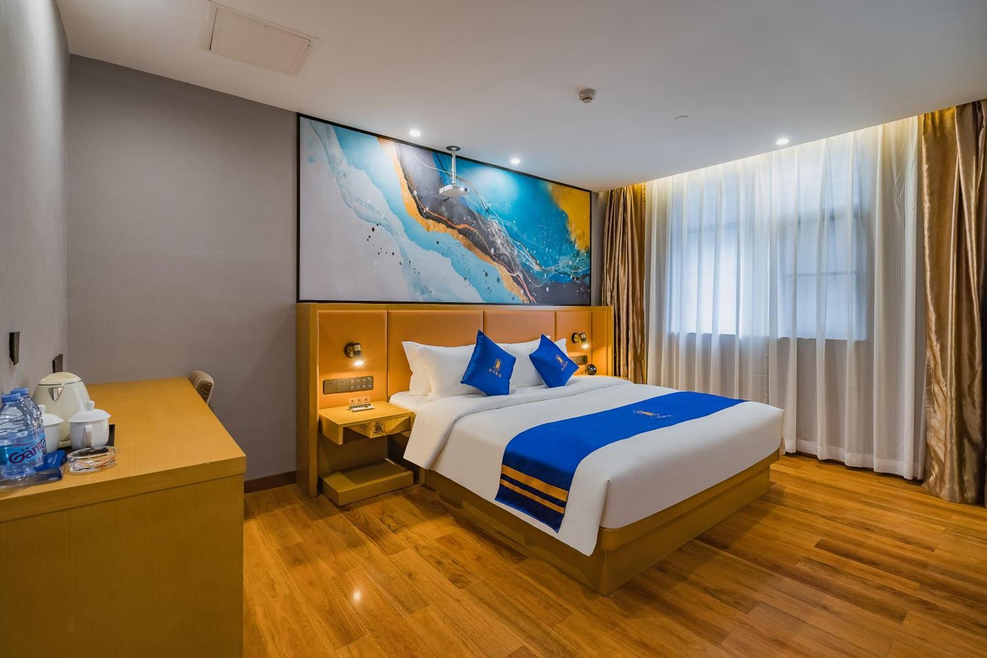 Super 8 Select Railway Station Xicun Subway Station Hotel