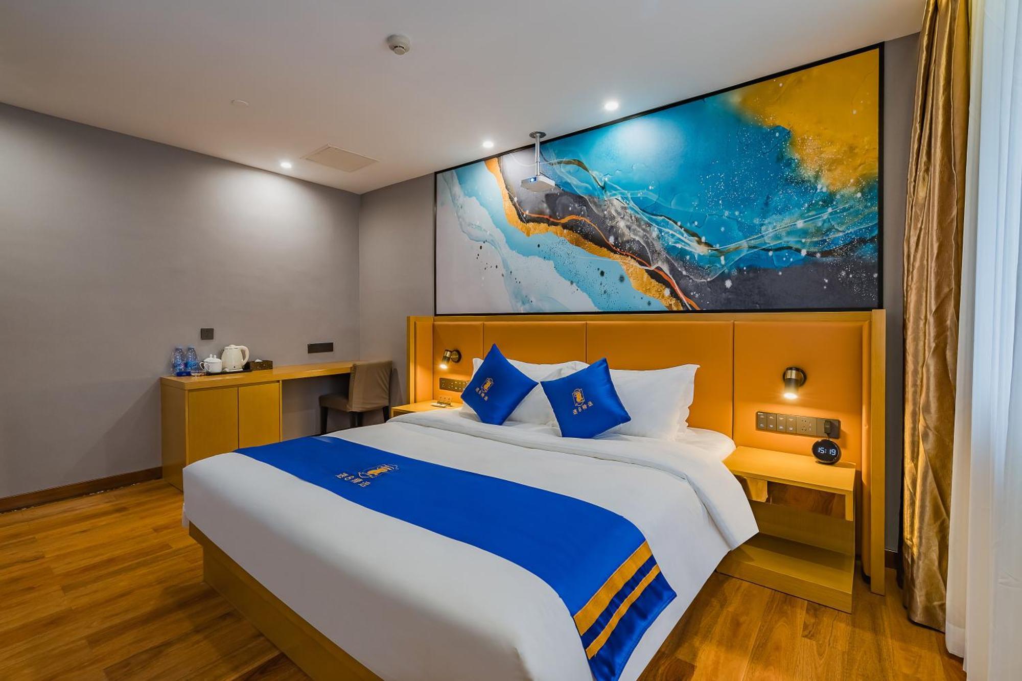 Hotel Super 8 Select Railway Station Xicun Subway Station 3*