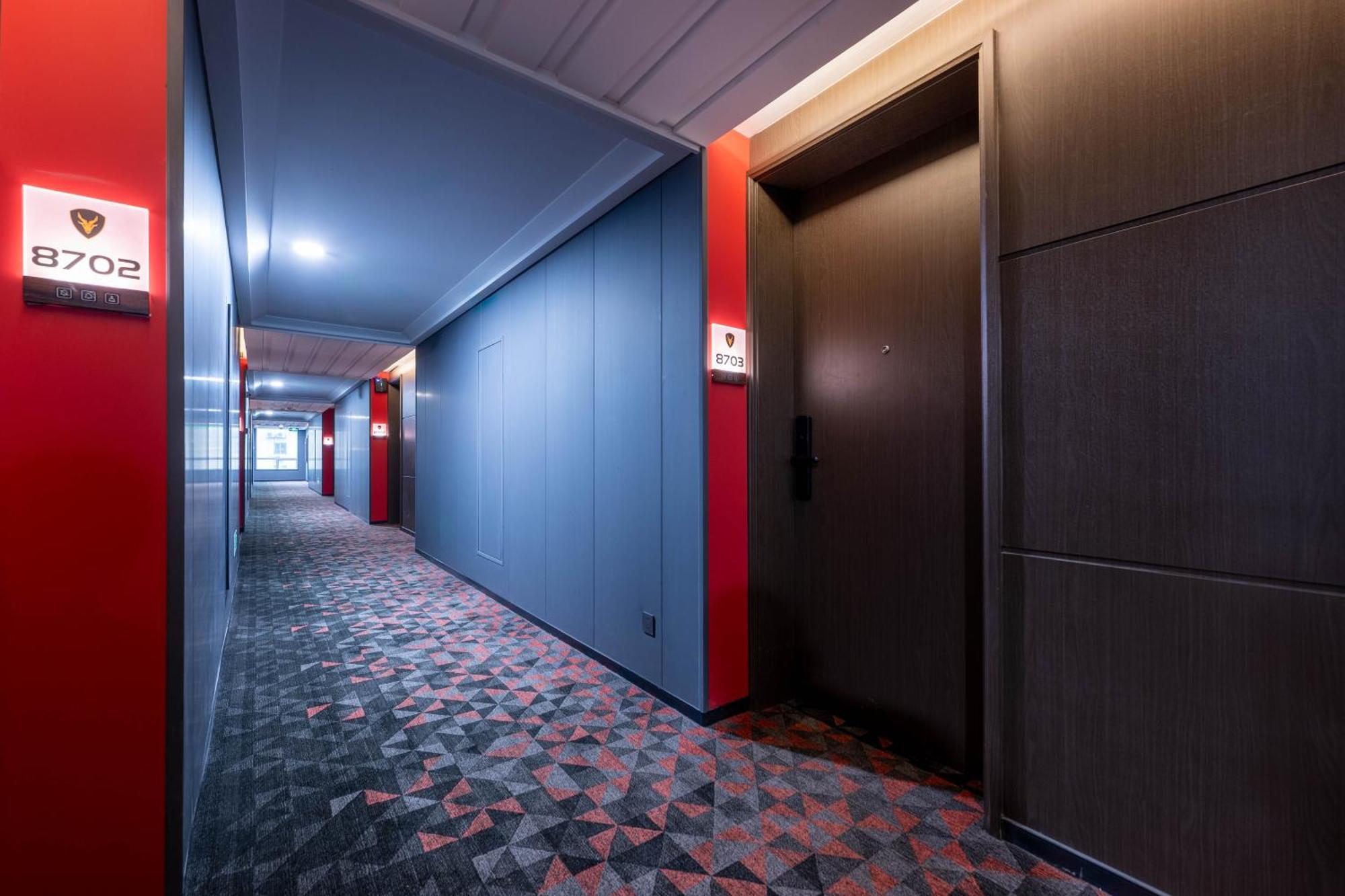 Aparthotel Yueta E-sports Hotel-10min To East Railway Station&entrance Exit J Of Line 3