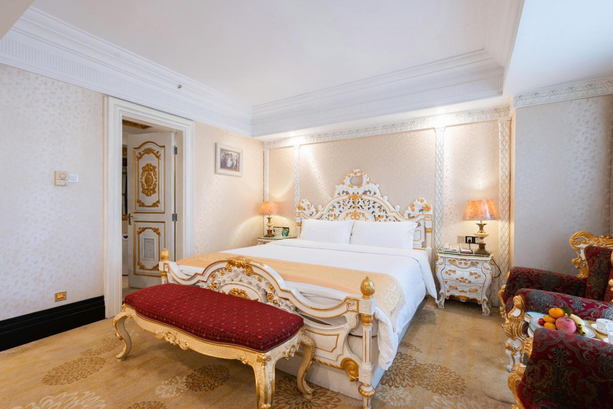 Nanyang King's Gate Hotel--free Shuttle Service To Fair Guangzhou