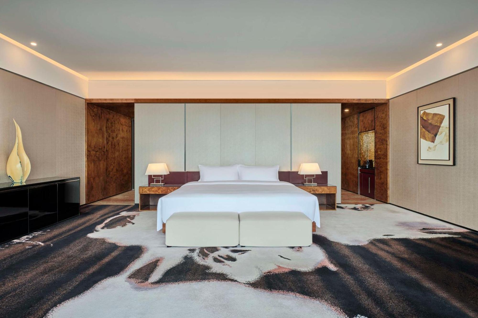 Hilton Tianhe: Fair Shuttle & Registration 5* Guangzhou