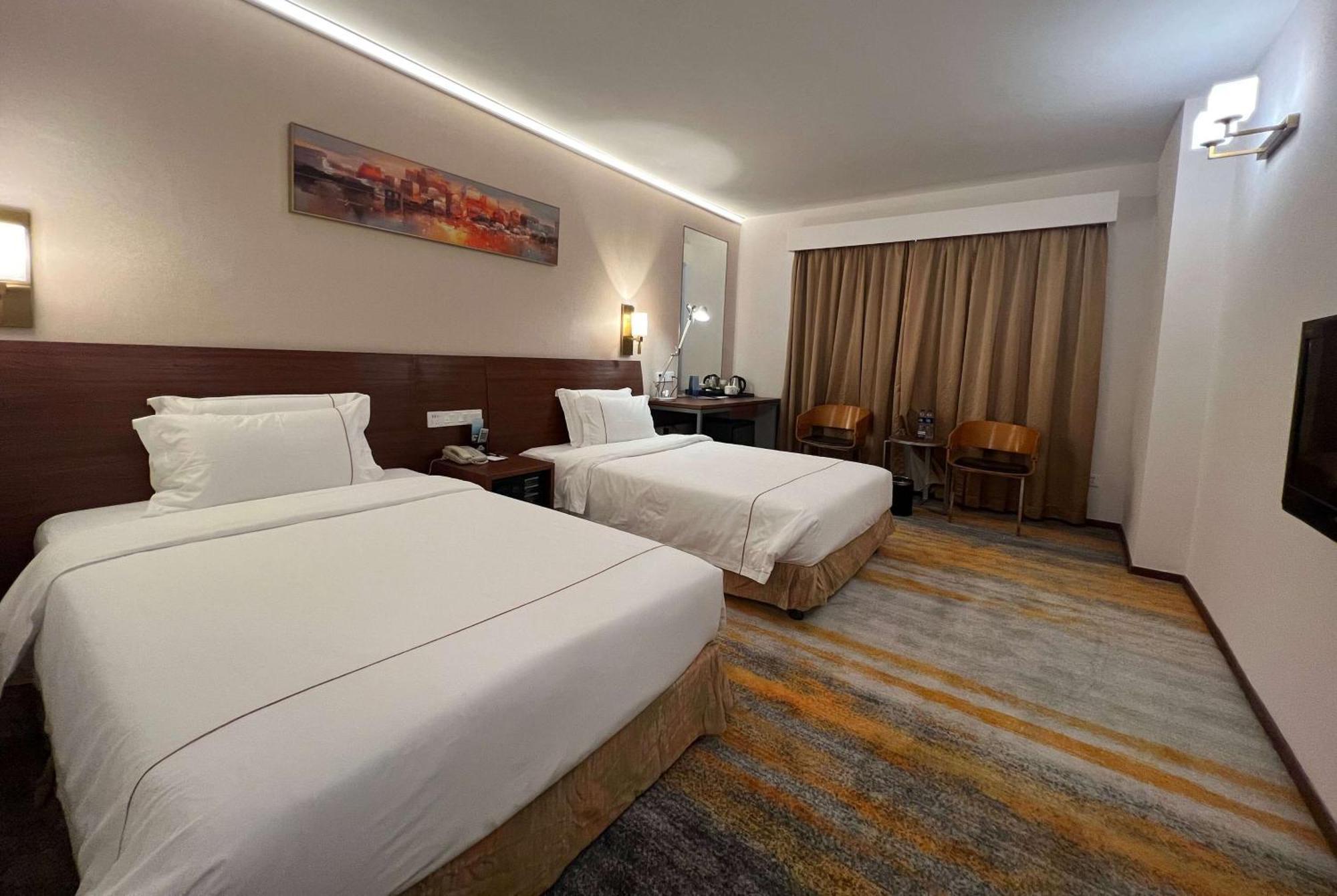 Hotel Days 4*