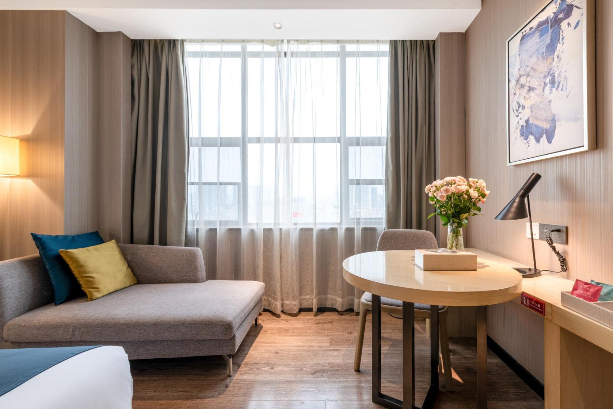 Echarm Jiahe Wanggang Subway Station Branch Hotel Guangzhou
