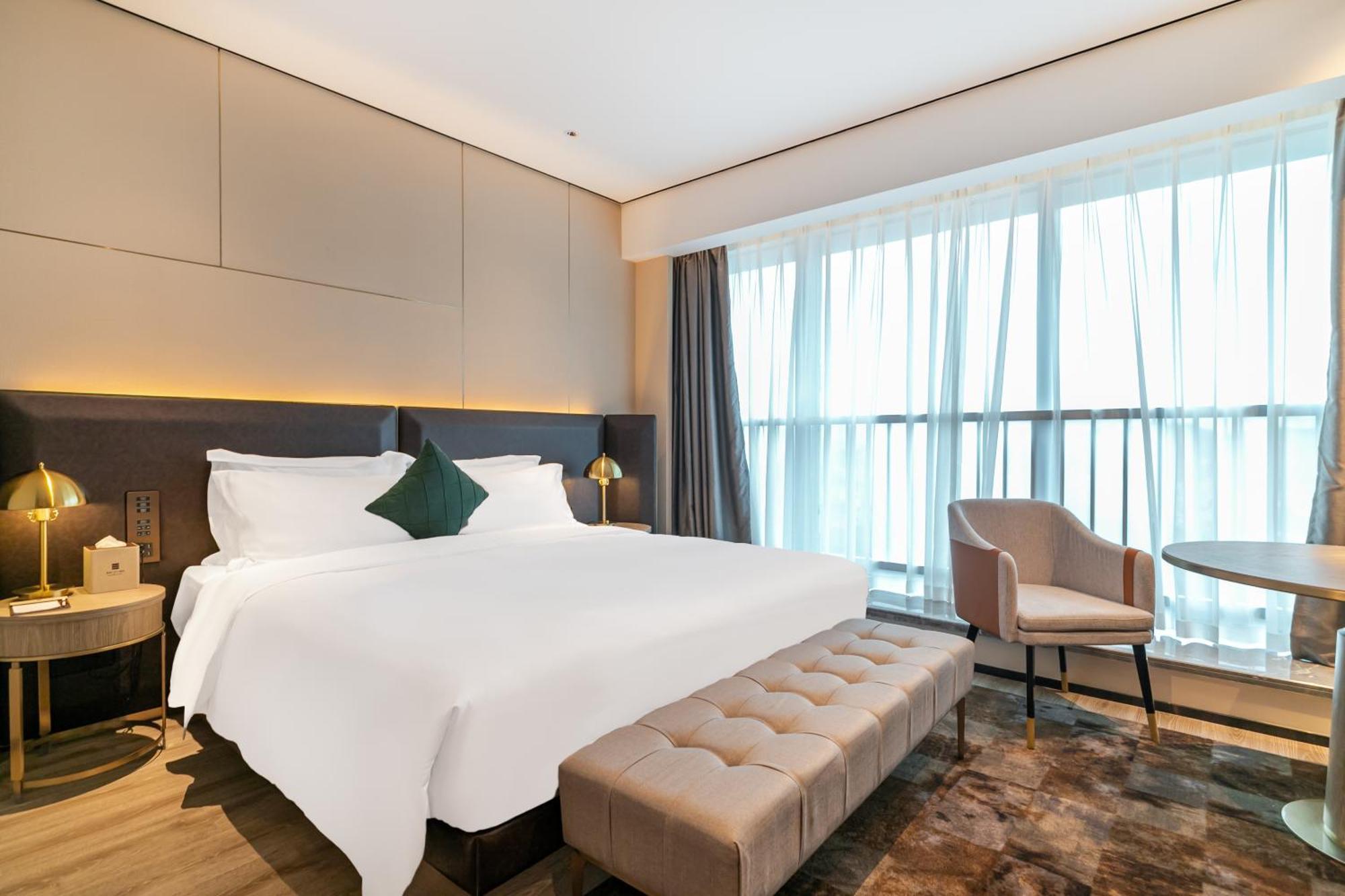 Jun Ming Happy World Yishang Hotel, Hotel Guangzhou