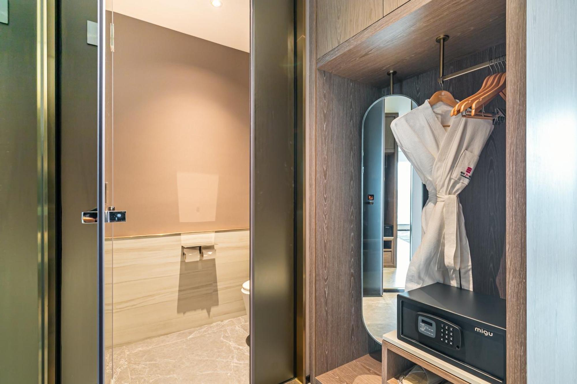 Hotel Jun Ming Happy World Yishang Hotel, Guangzhou