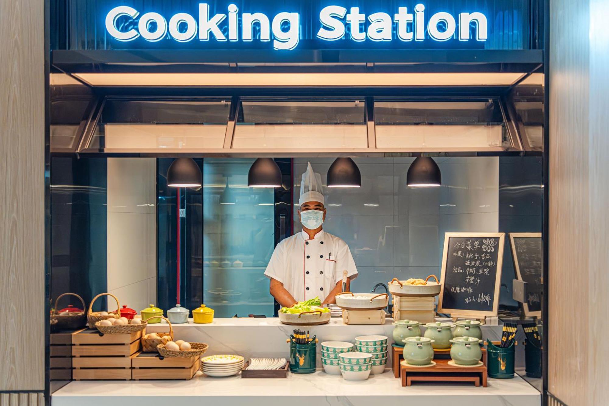Echarm Baiyun Station Julong Metro Station Hotel Guangzhou