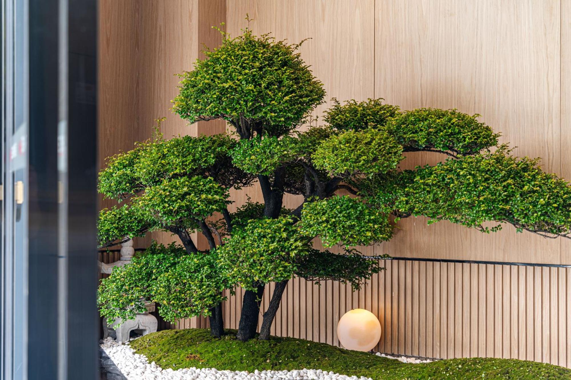 Echarm Baiyun Station Julong Metro Station Hotel Guangzhou