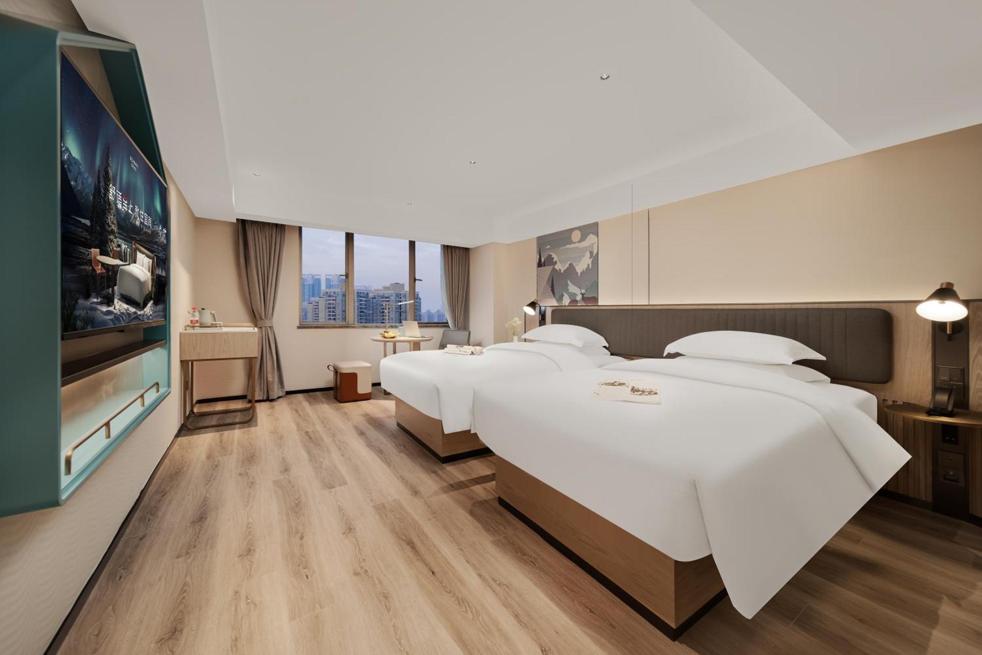 Echarm Baiyun Station Julong Metro Station Hotel Guangzhou