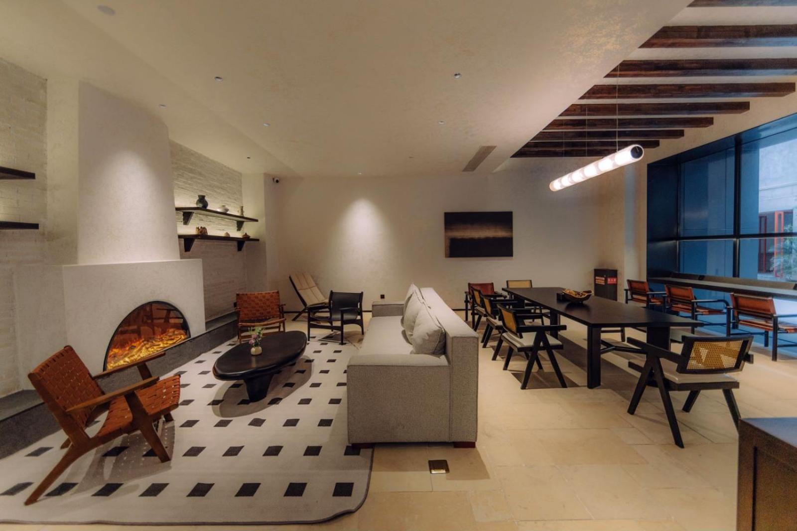 Shamian Island Yatland Hotel 4*