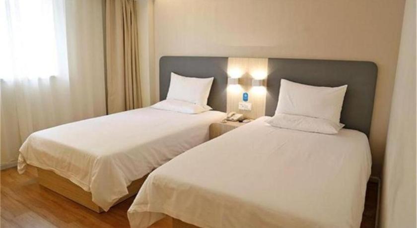 Hanting Gangdingxi Hotel 2*