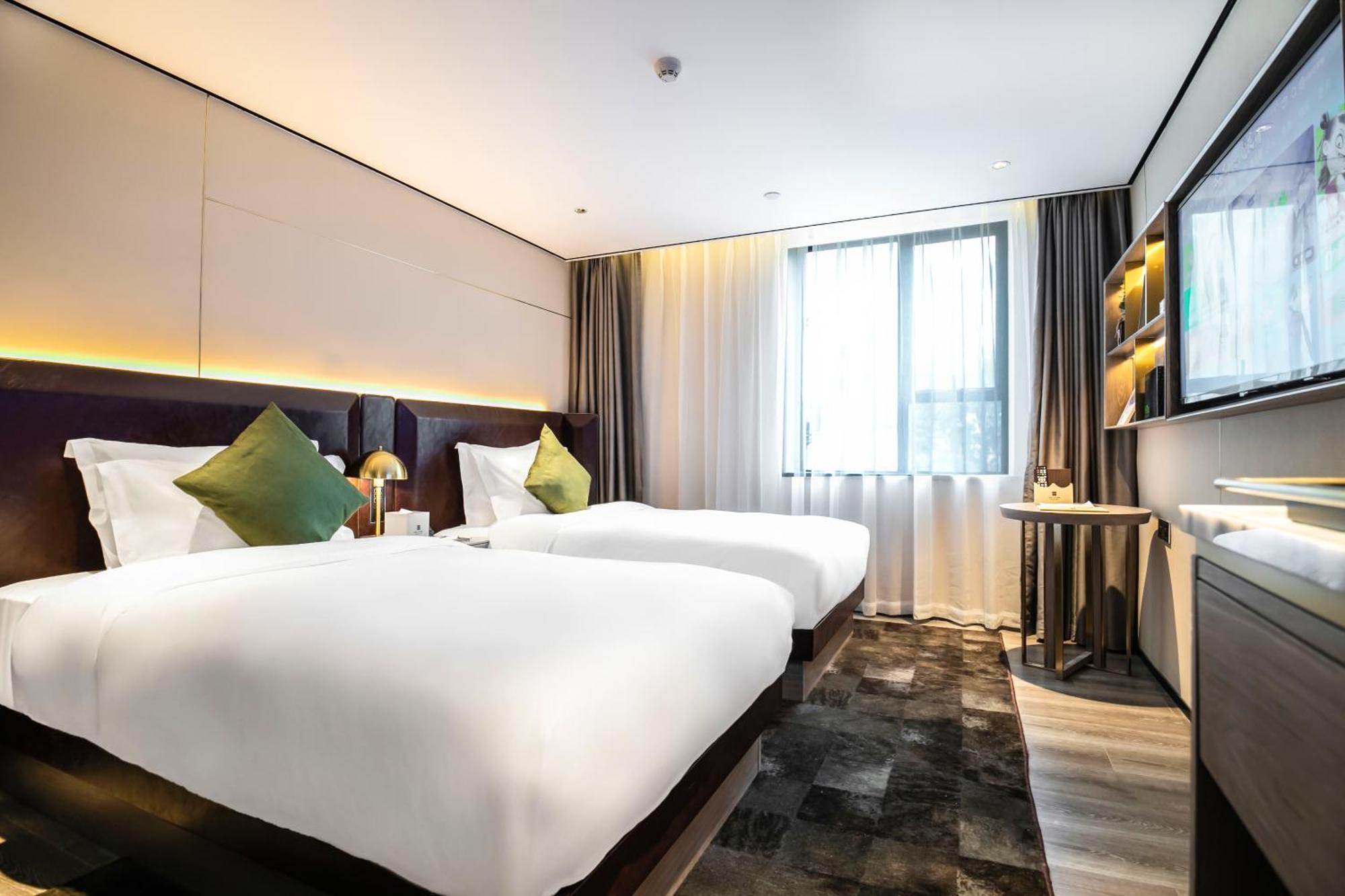 Hotel Echarm Beijing Road Pedestrian Street Dafo Ancient Temple 3*
