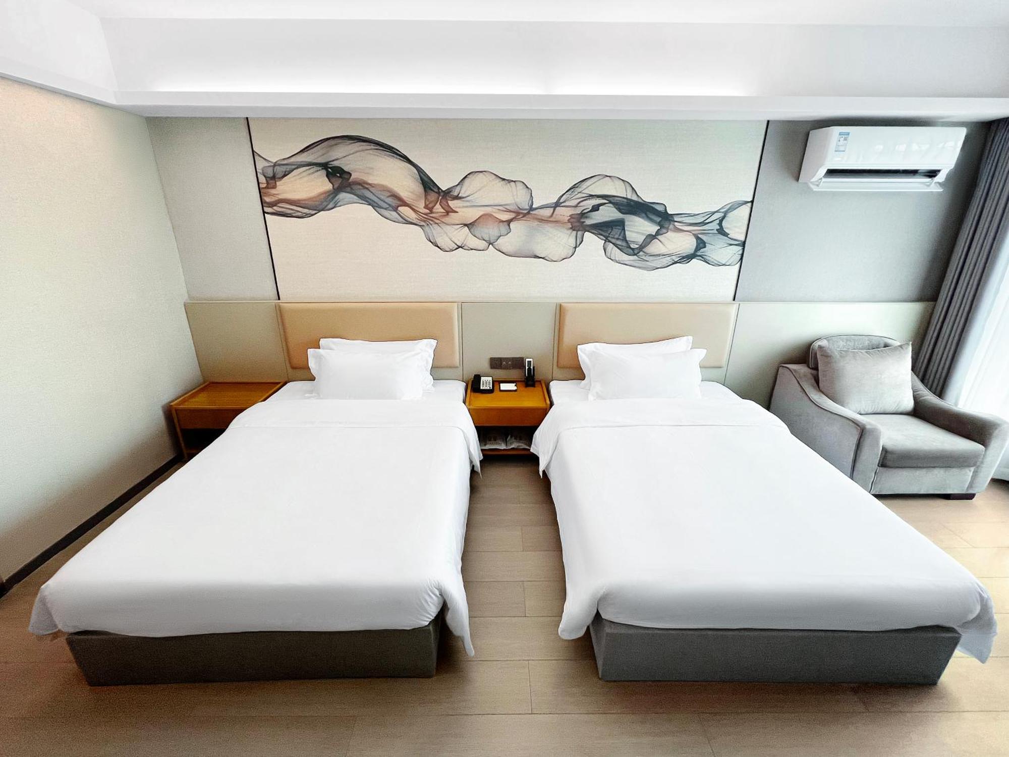 Holiday Villa 4*