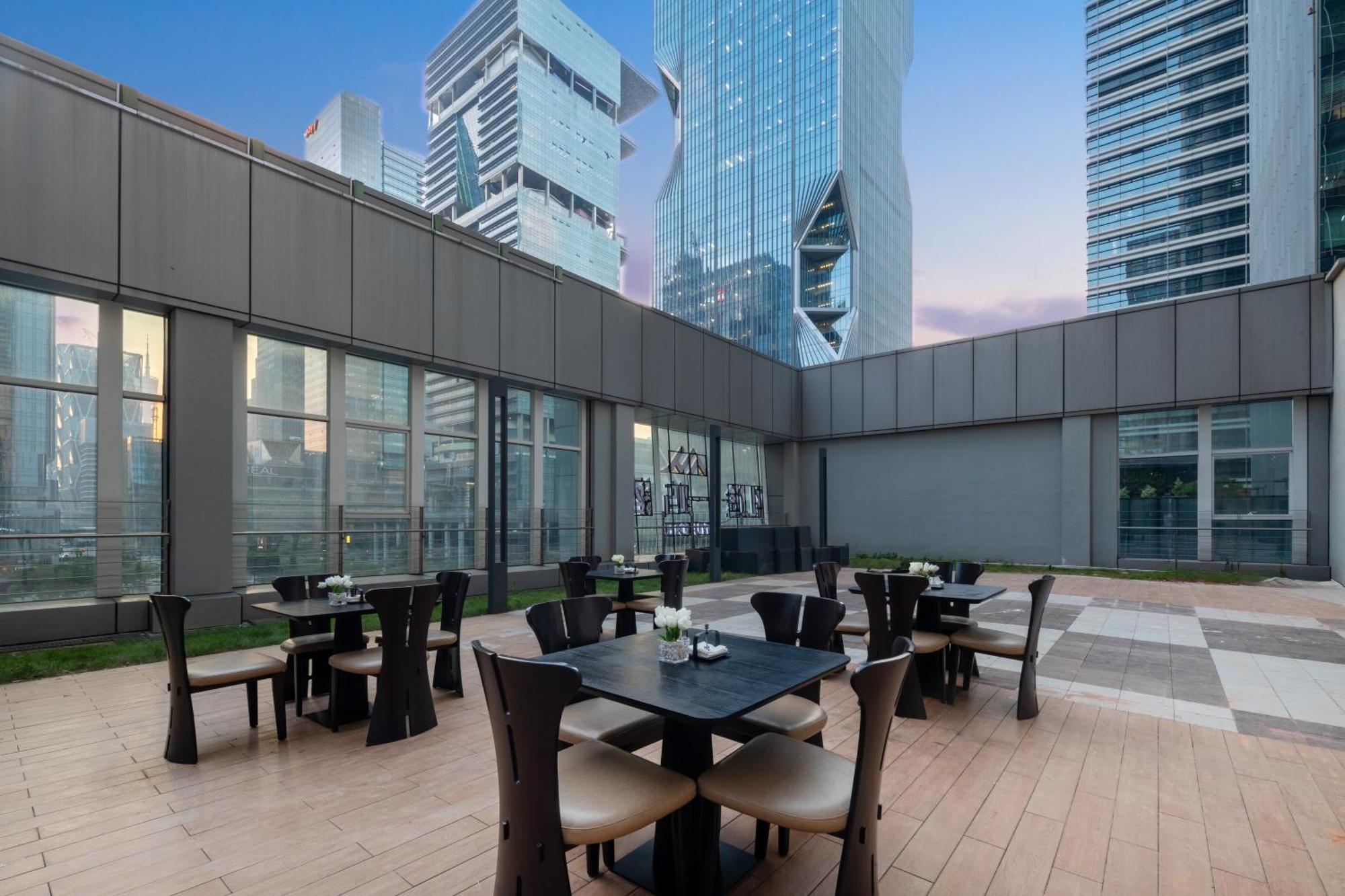 Likto-yiyu Pazhou Exhibition Tower Branch 3*