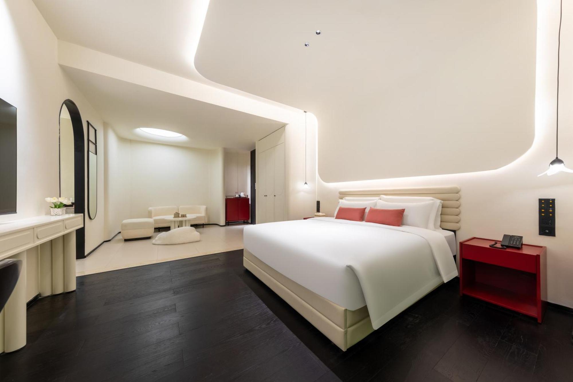 Likto-yiyu Pazhou Exhibition Tower Branch 3*