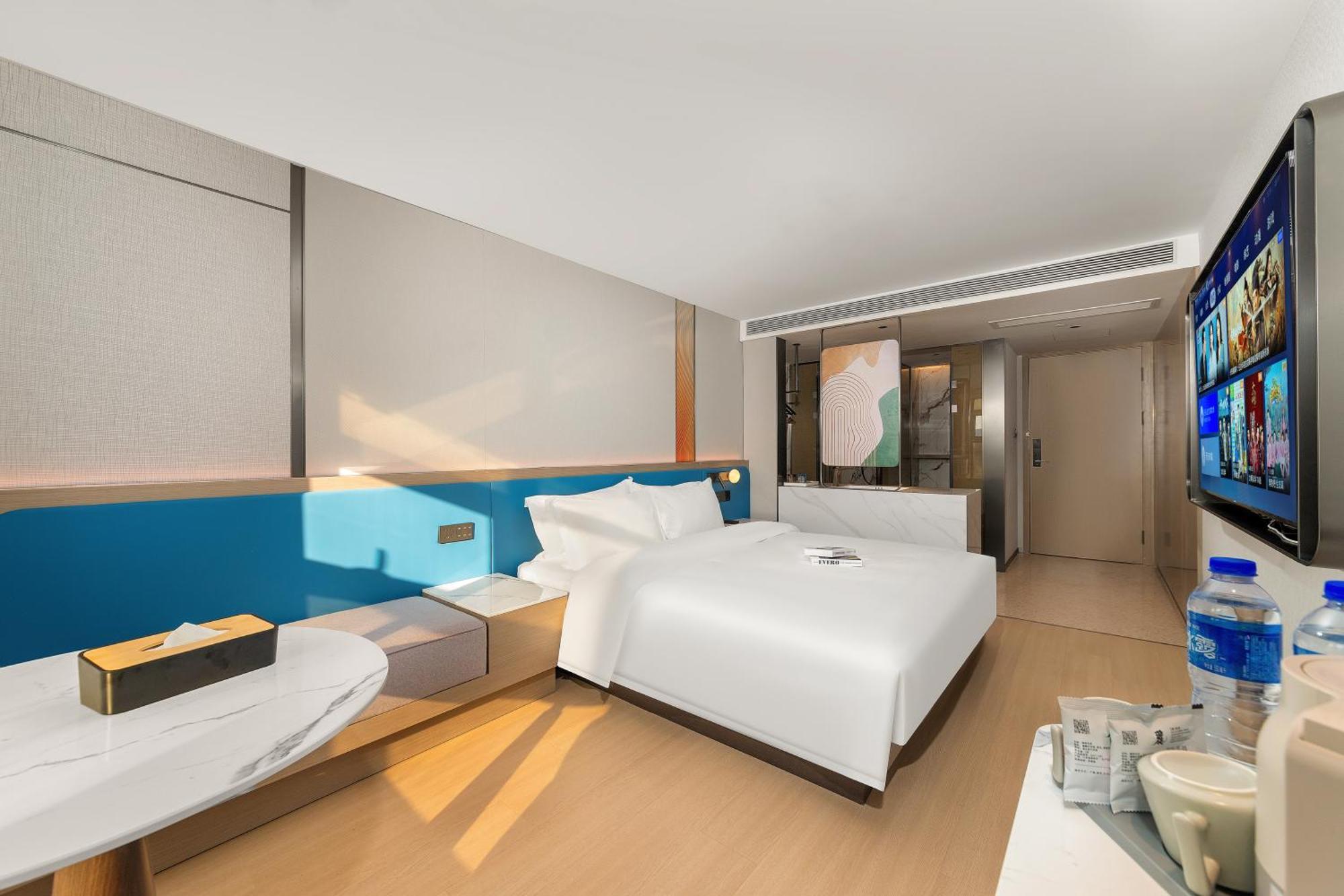 Warm Yes Business Hotel