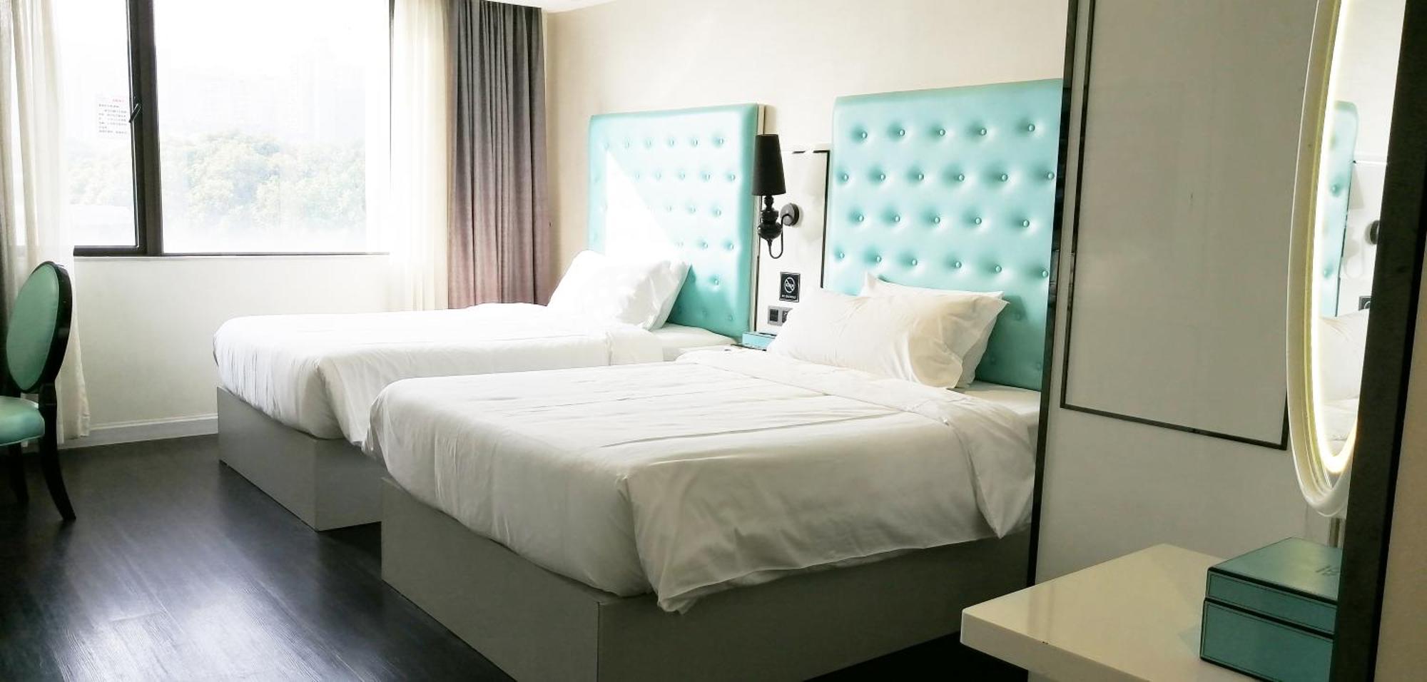 Xana Elegant Shixi Metro Station Branch 4* Guangzhou