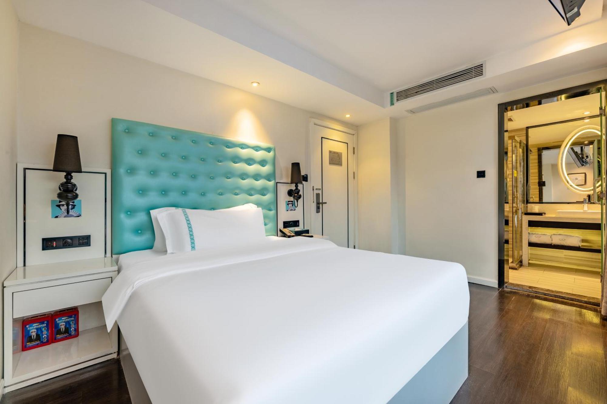 Xana Elegant Shixi Metro Station Branch 4* Guangzhou