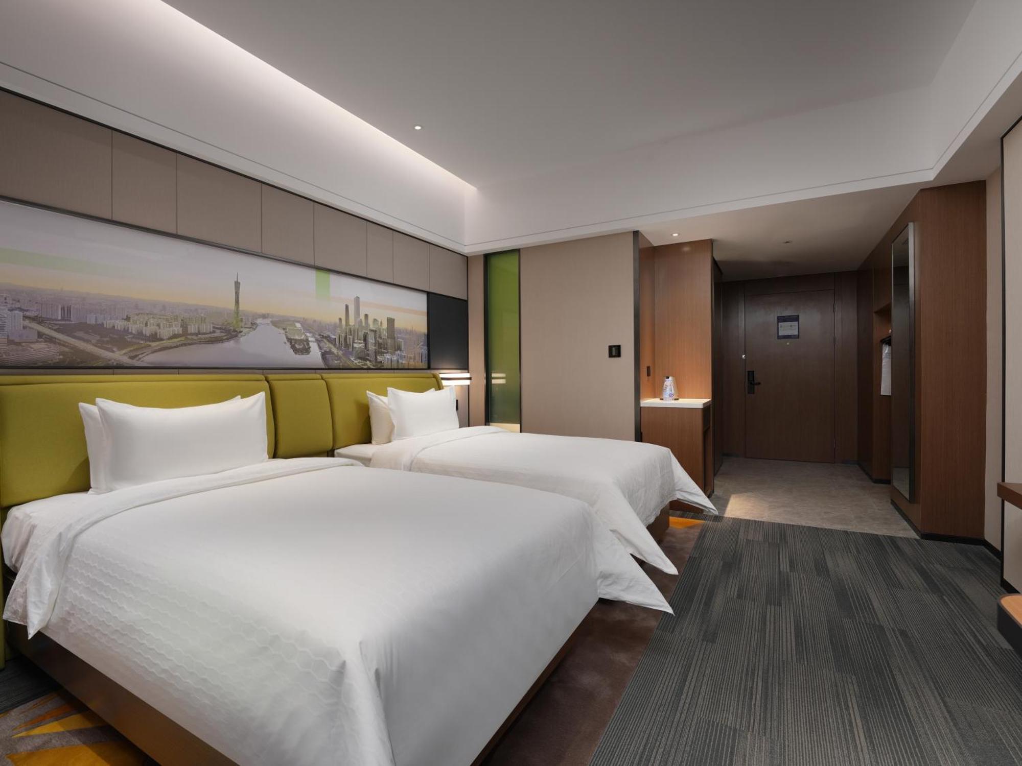 Hampton By Hilton Wenchong