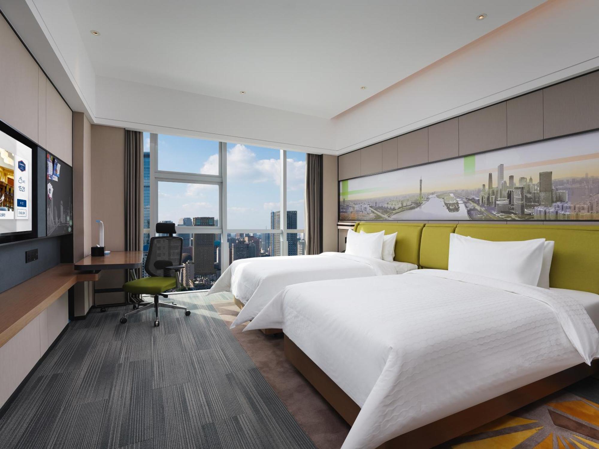Hotel Hampton By Hilton Wenchong 4*