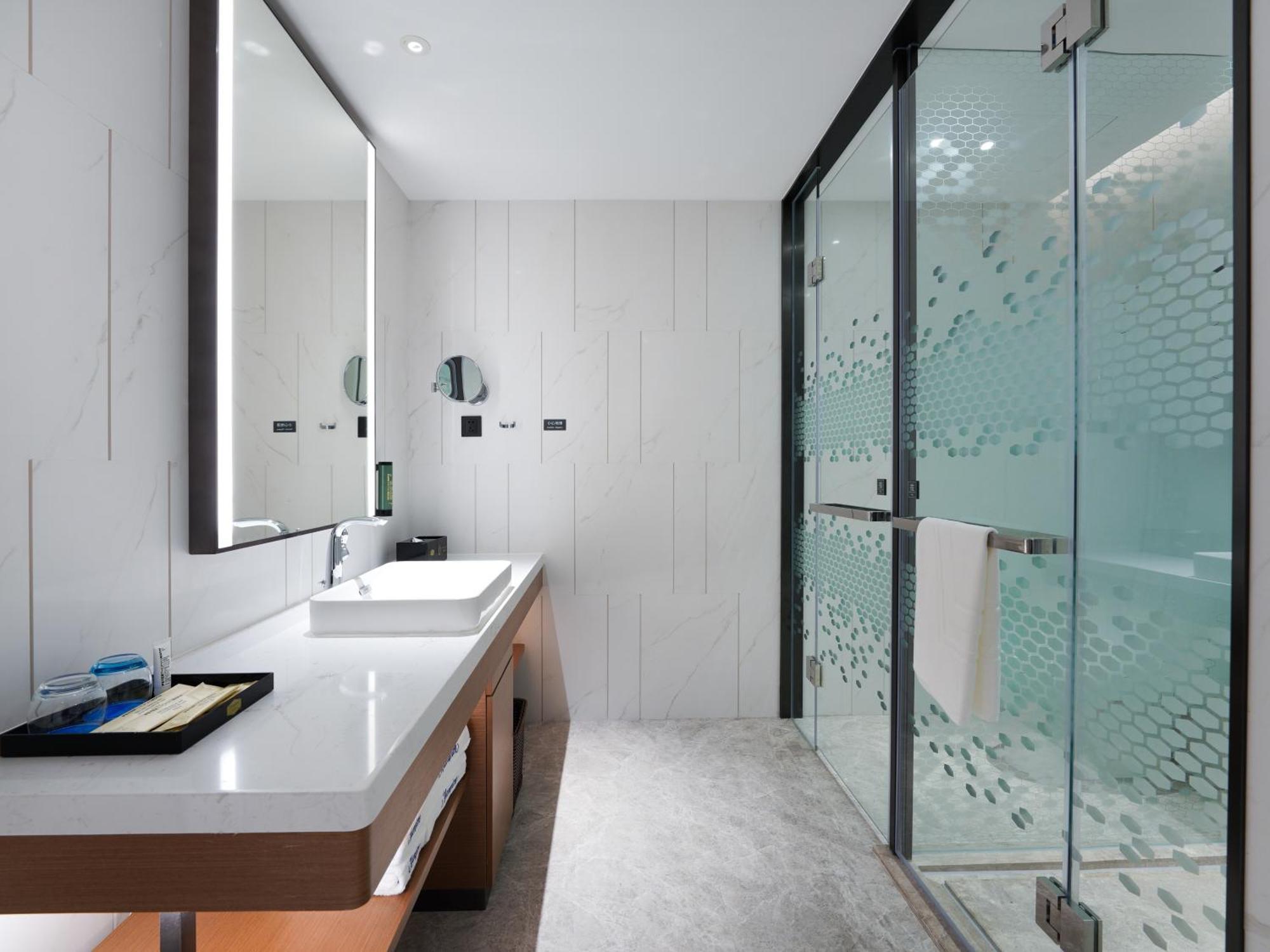Hotel Hampton By Hilton Wenchong