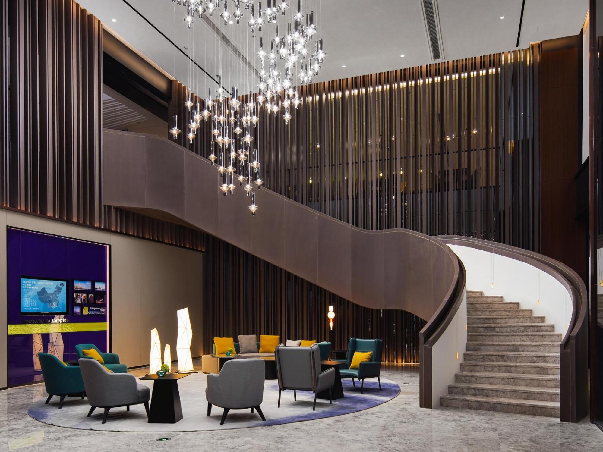 Hotel Hampton By Hilton Wenchong