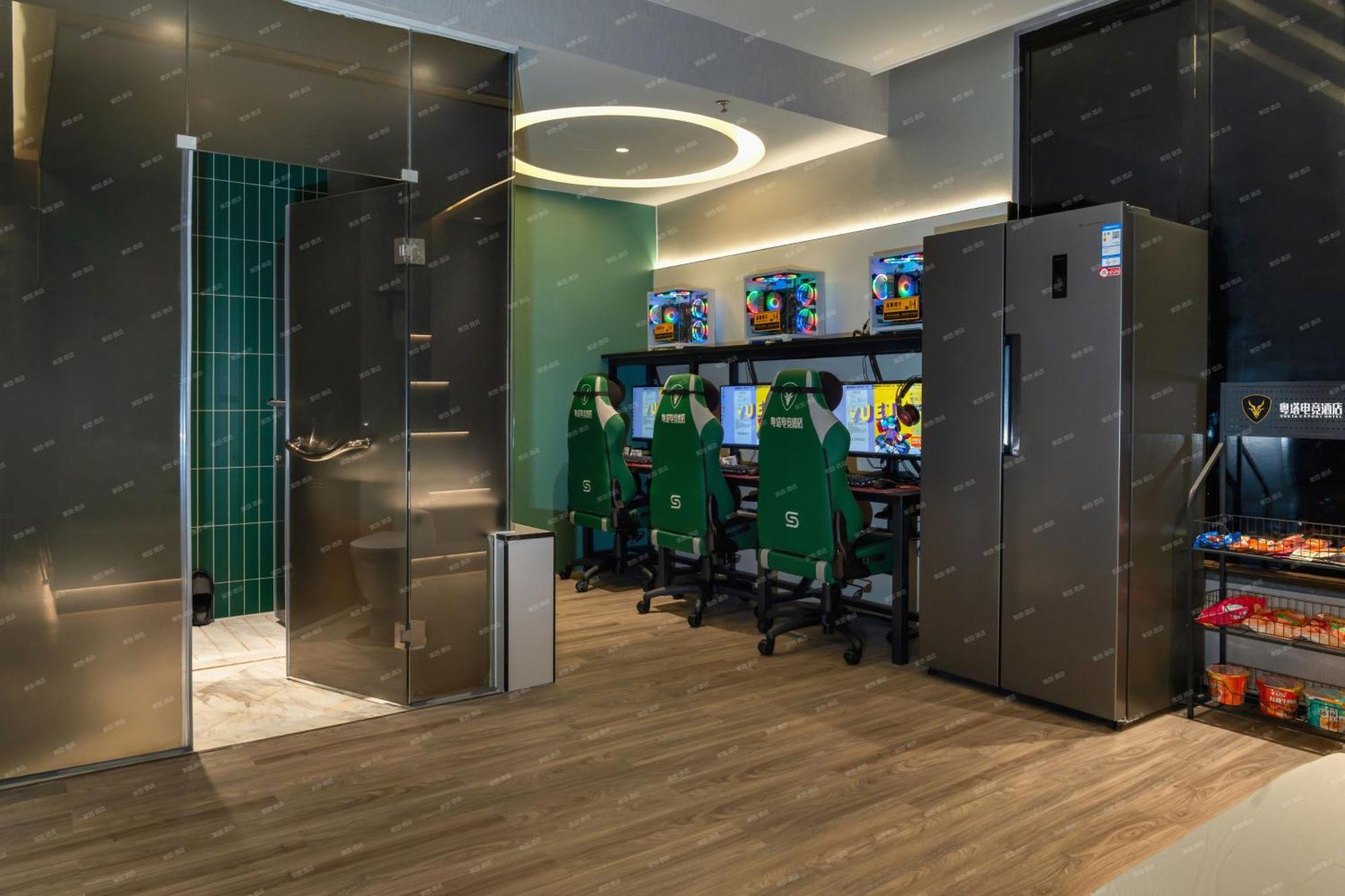 Forest E-sports Apartamento