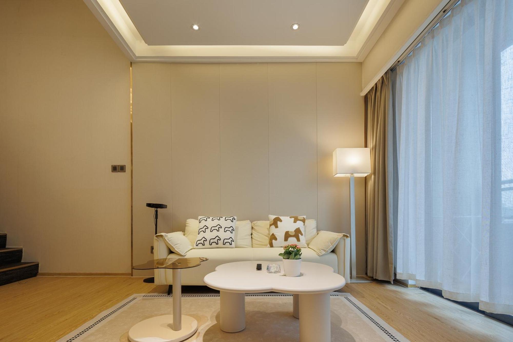 K Apartment
