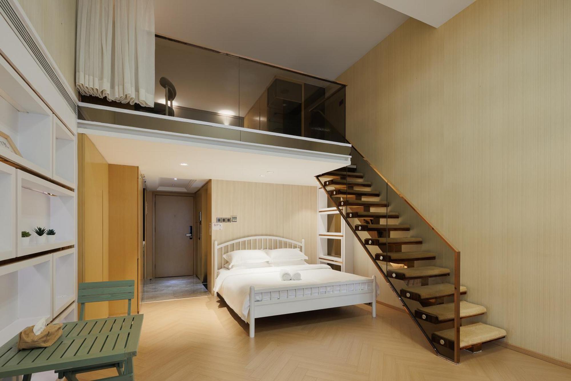 K Apartment *