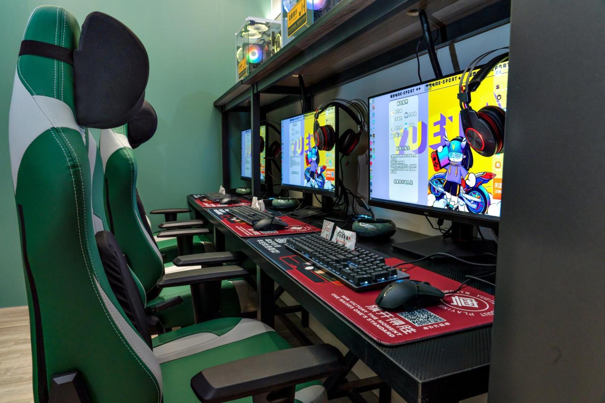 Forest E-sports Apartamento *