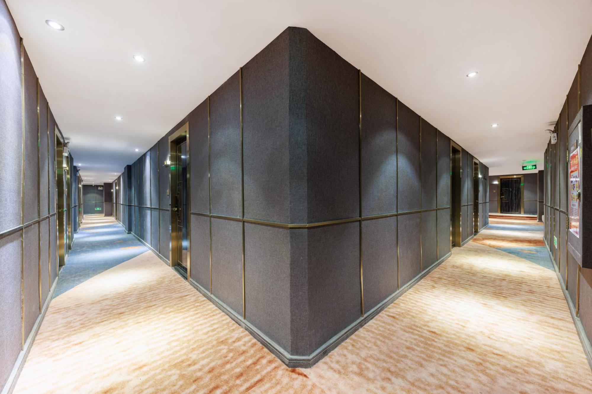 Citynote - Donghu Metro Station Pearl River Night Tour Dashatou Pier Shop Hotel 3*