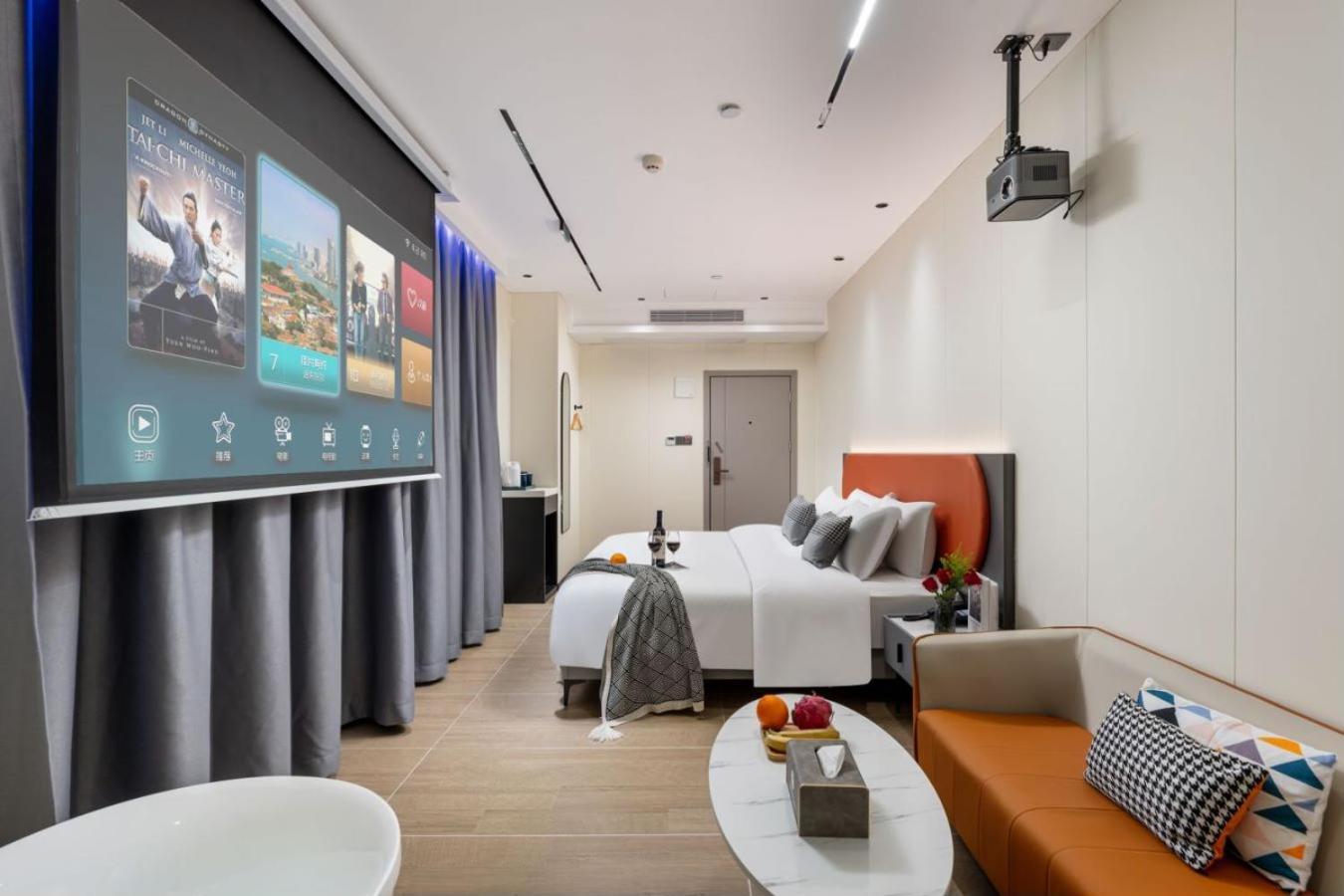 Shijia Luo - Beijing Road Pedestrian Street Hotel Guangzhou
