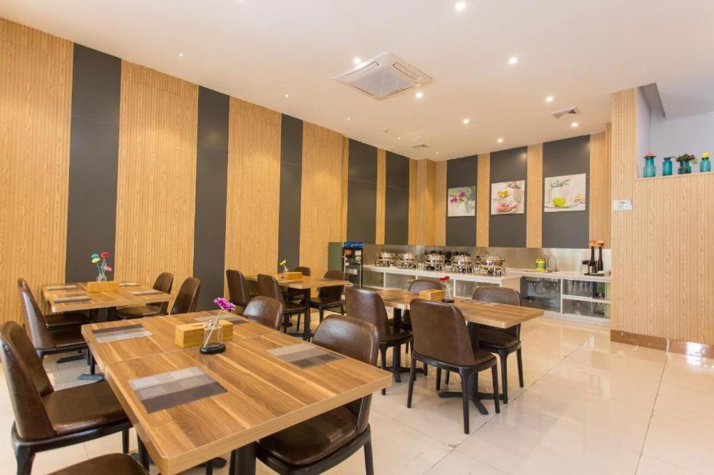 Hotel Pai North Gate Of Chimelong Zoo Guangzhou