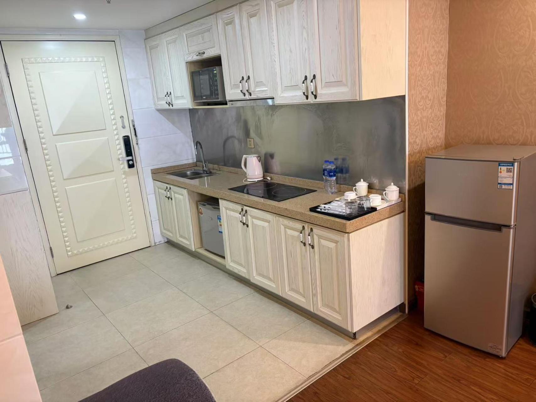 Youke Serviced Apartment1min To Line5 Taojin Stn-free Shuttle Bus During The Fair Guangzhou