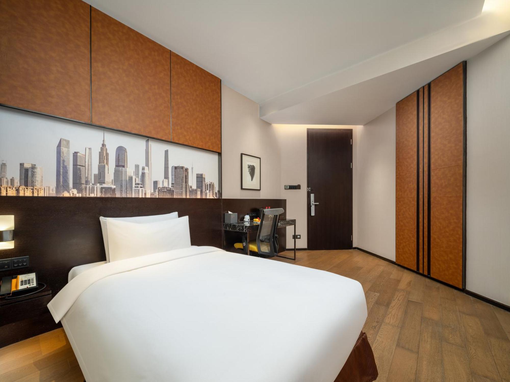 The Mulian Zhujiang New Town-canton Fair Free Shuttle Bus 4* Guangzhou