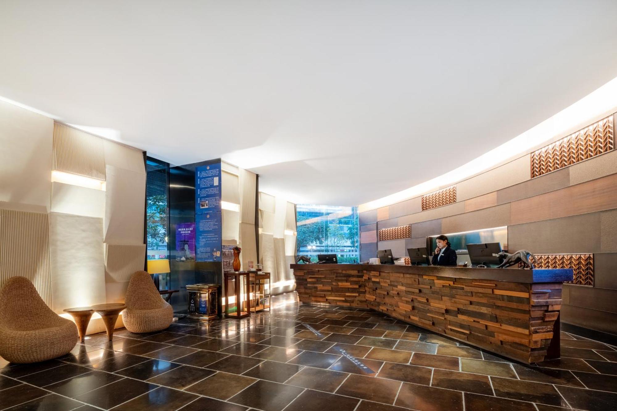 The Mulian Zhujiang New Town-canton Fair Free Shuttle Bus Hotel