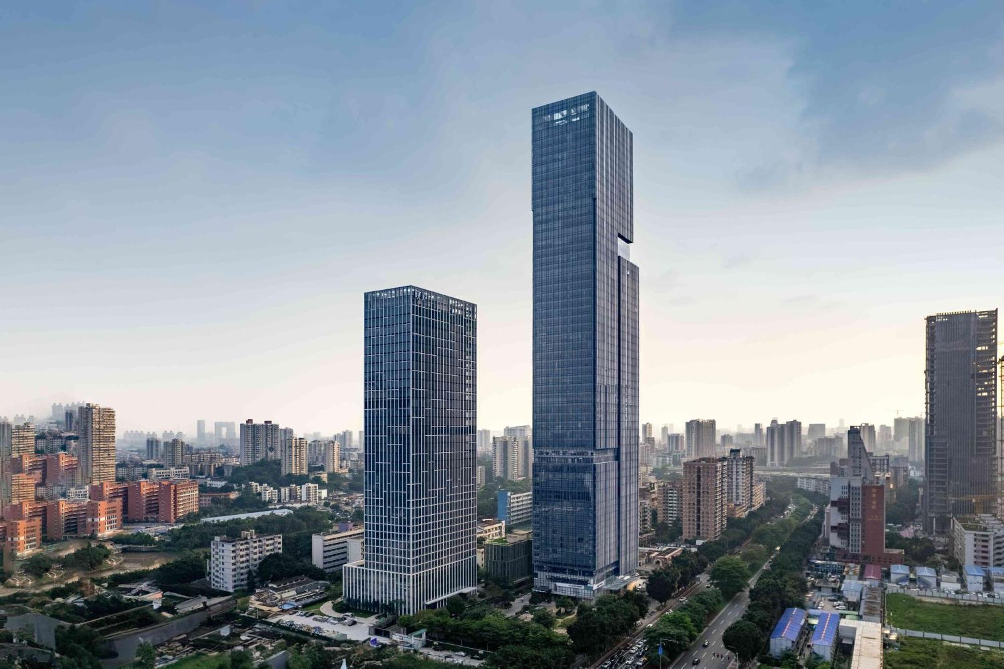 Urcove By Hyatt Tower Exhibition Center-registration Counter And Free Shuttle Bus Available During Fair Period Hotel Guangzhou