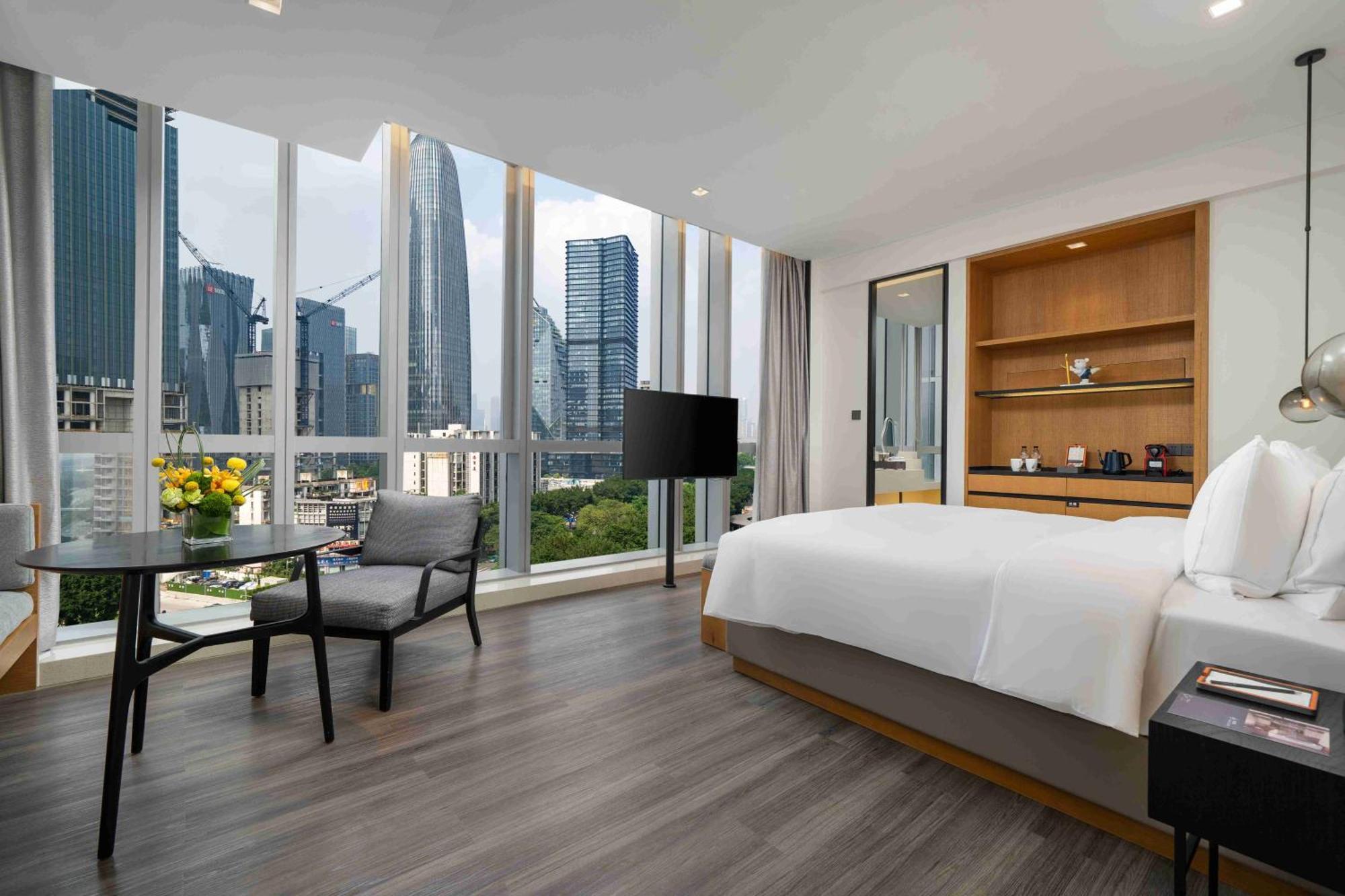 Urcove By Hyatt Tower Exhibition Center-registration Counter And Free Shuttle Bus Available During Fair Period Hotel Guangzhou