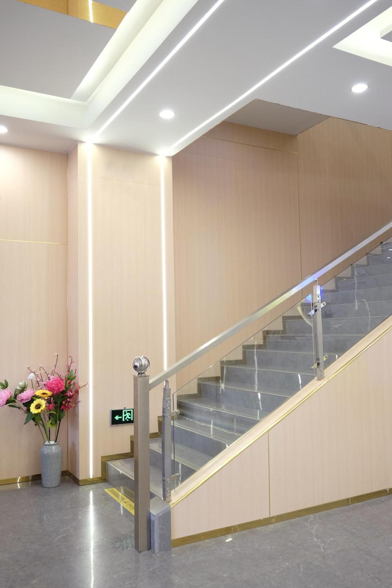Huahang - Baiyun International Airport - Free Airport Shuttle Bus Inn