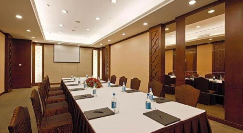 Rosedale & 4* Guangzhou