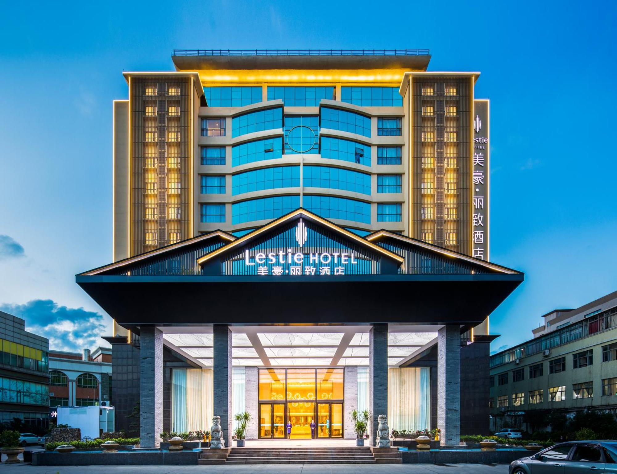 Mehood Lestie International Nancun Wanbo Metro Station Branch - Free Shuttle Bus To Fair Complex During Fair Period & Free Breakfast & Free Afternoon Tea & Free Midnight Snack & Free Vpn Internet Access Hotel Guangzhou