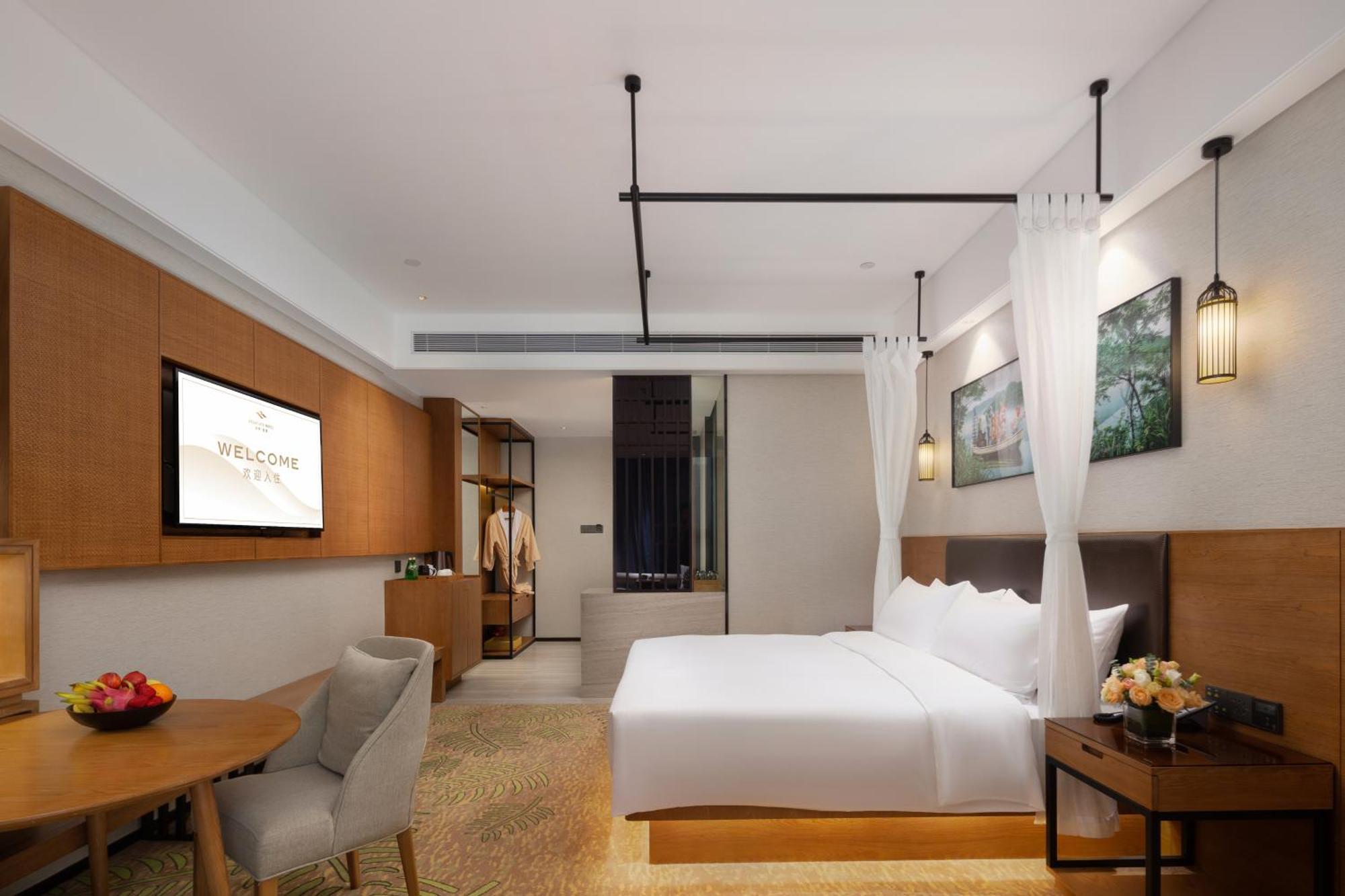 Relins Grand Madison Hotel