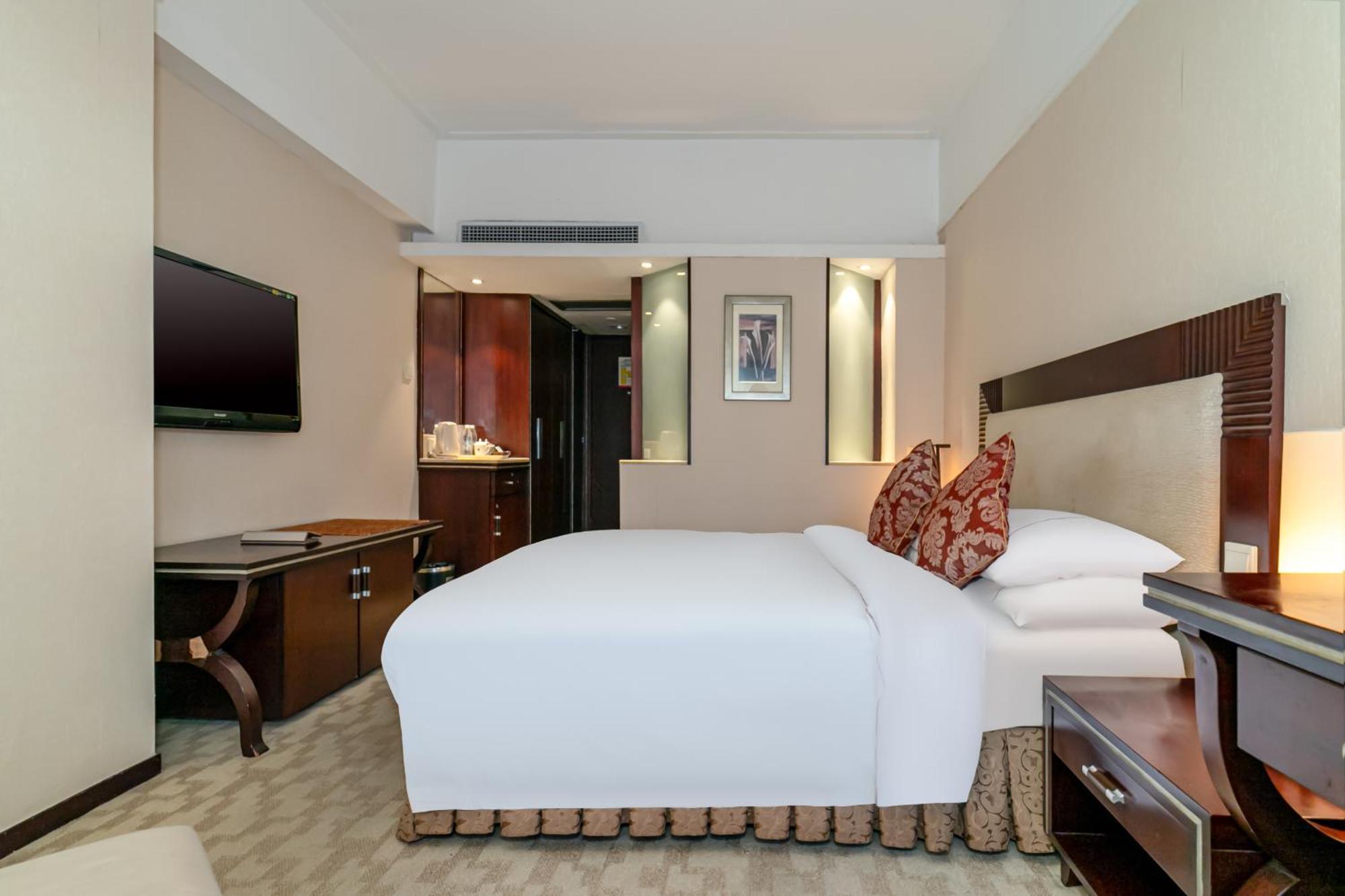 Hotel Guangdong Victory - Free Shuttle Bus To Exhibition Center During Fair