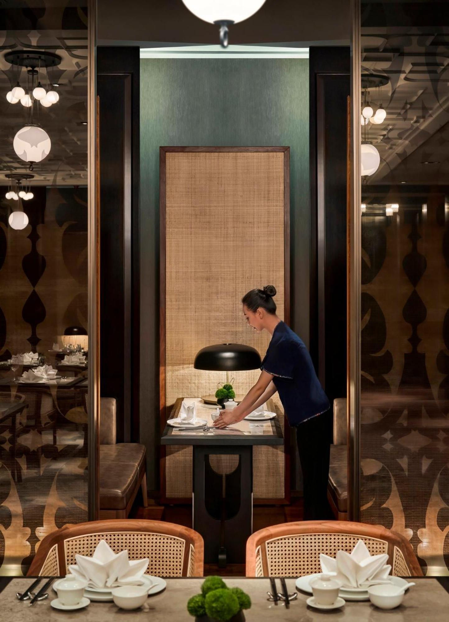 Mandarin Oriental,