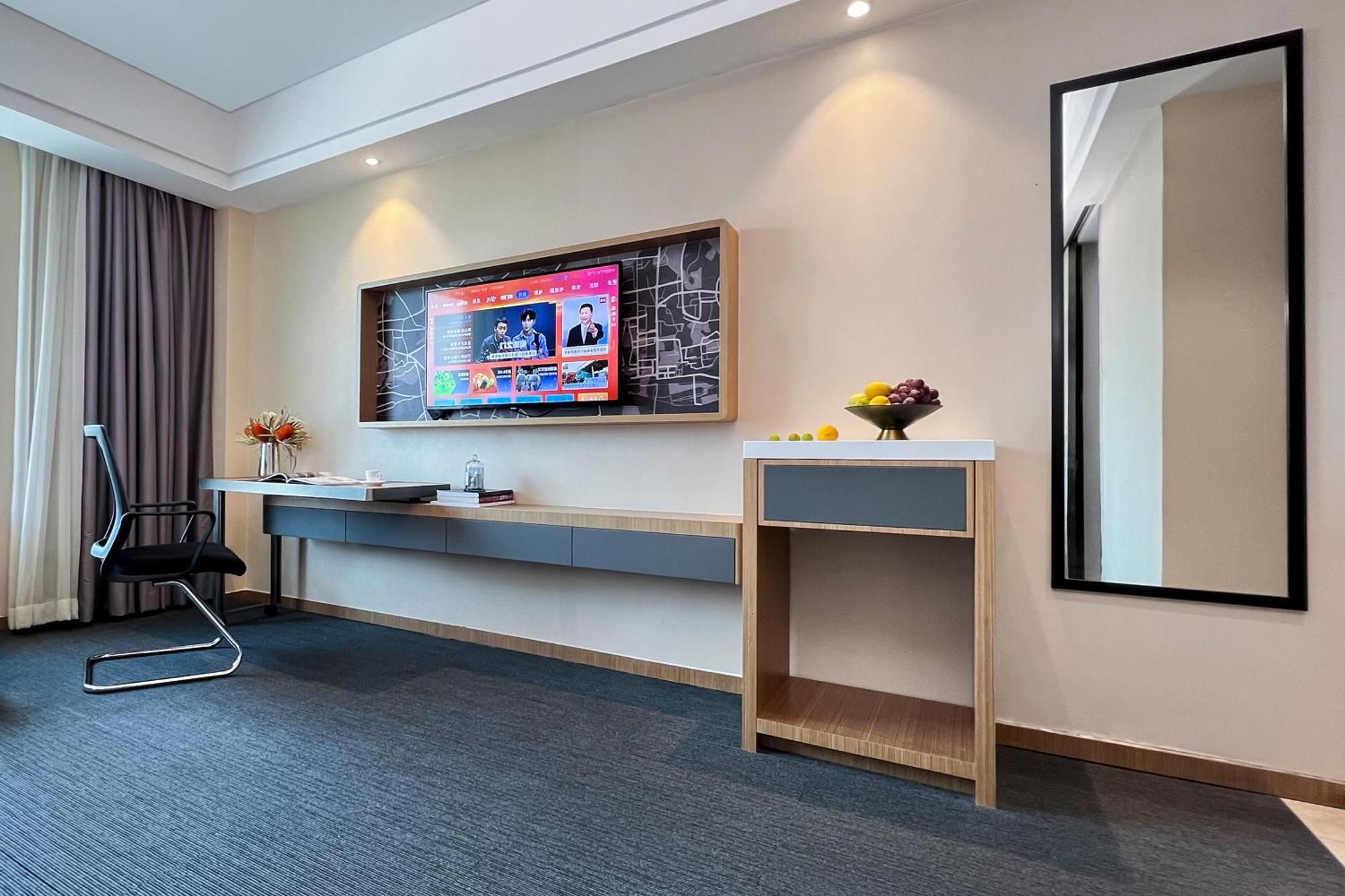 Yizhi - Zhujiang New Town Huashi Subway Station Branch Hotel Guangzhou