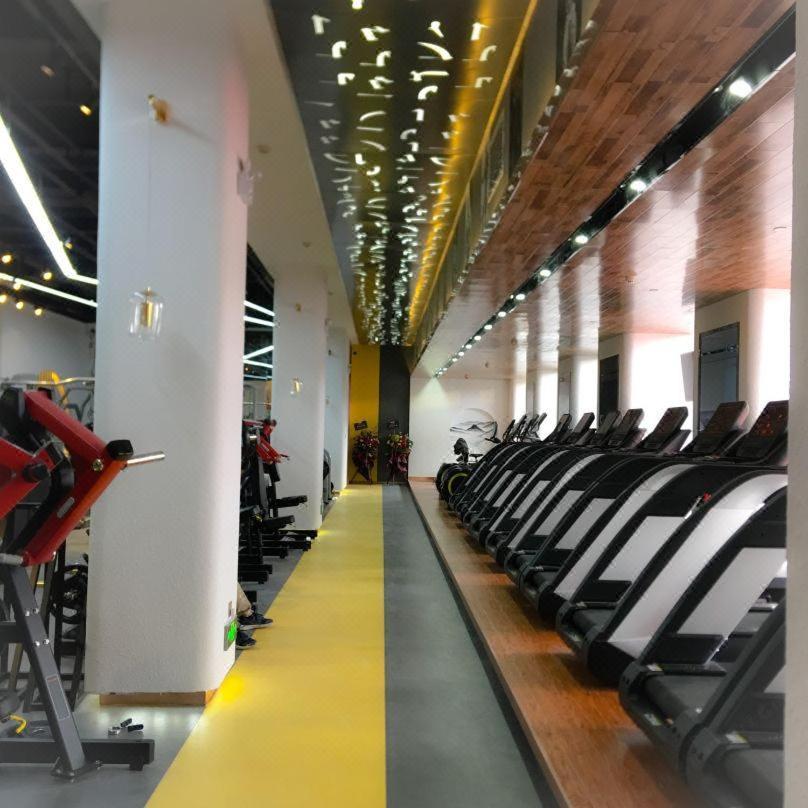 Serveyou International - Free Airport Pickup Service & Free Fair Shuttle Bus Hotel Canton