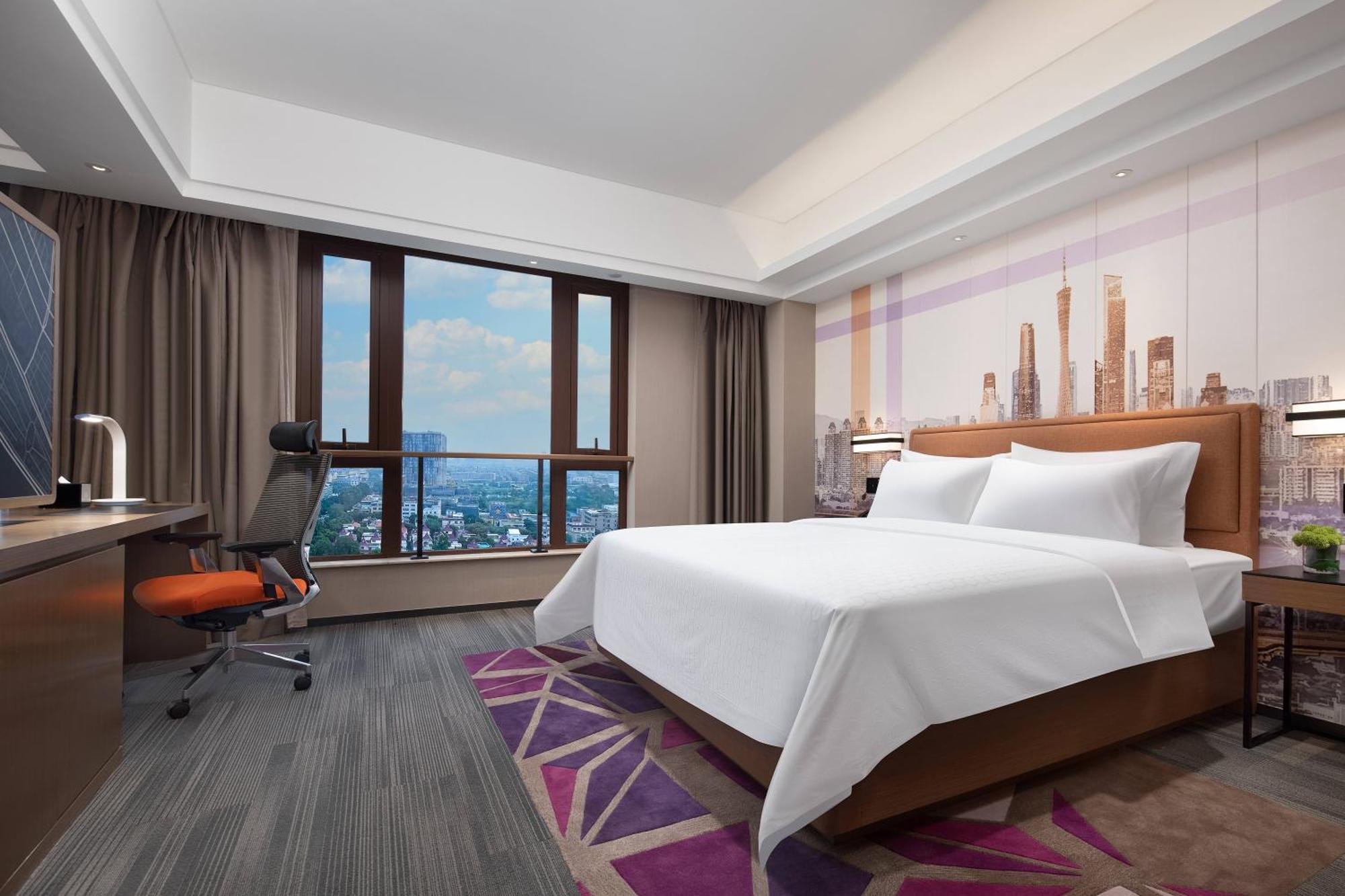 Hampton By Hilton Luoxi