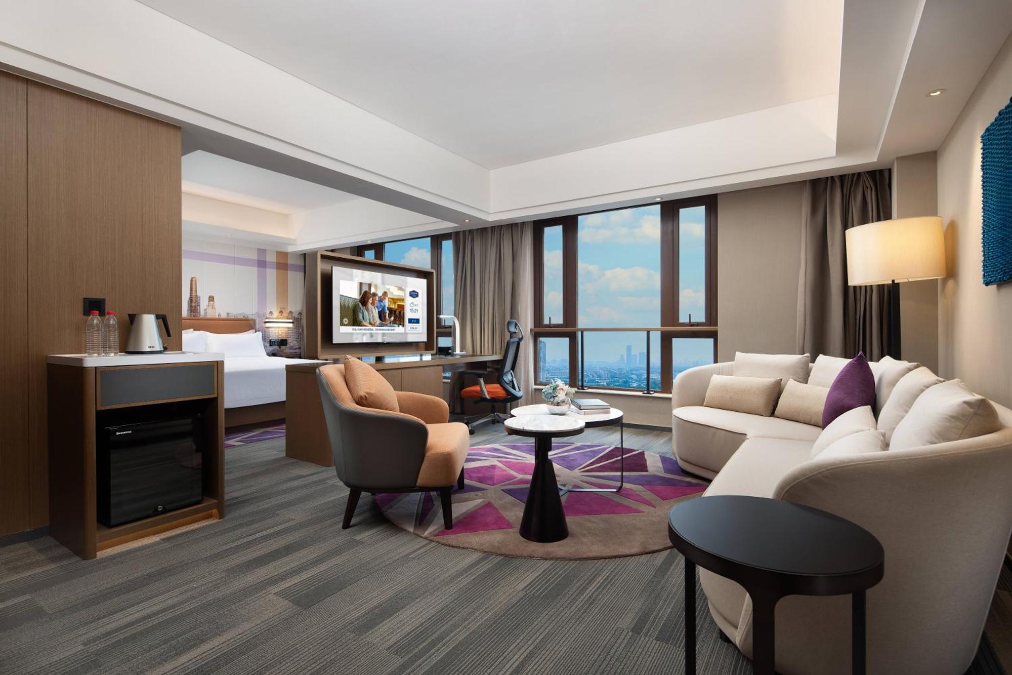 Hotel Hampton By Hilton Luoxi